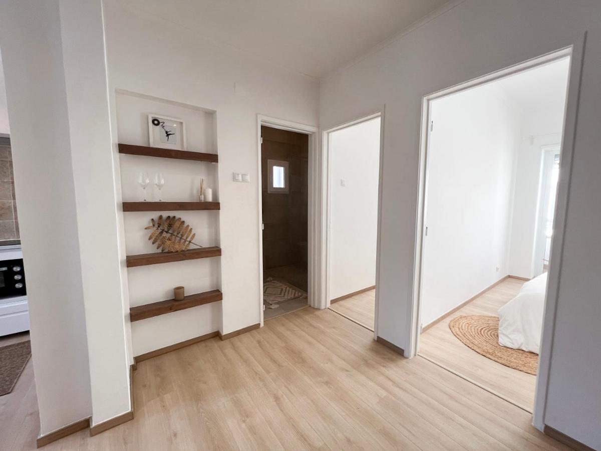 Capitao Ribeiro Surf House Apartment Costa da Caparica Exterior photo